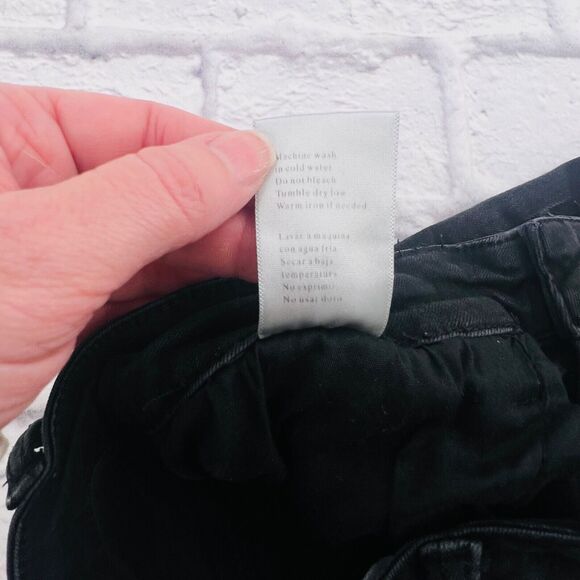 KanCan Denim Short Women Size 11/29 Black Distressed Mid Rise Cuffed Hem - Picture 3 of 10